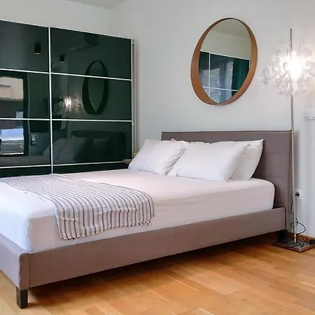 Baratero Club Private Parking Ev Points *