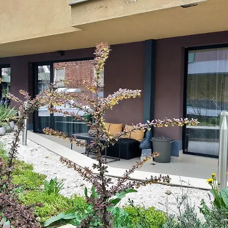 Baratero Club Private Parking Ev Points Apartament *