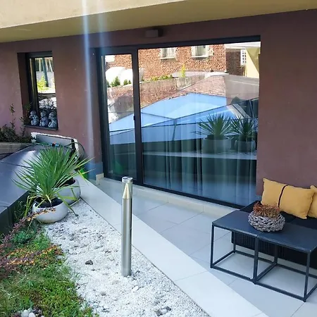 Baratero Club Private Parking Ev Points Apartament *