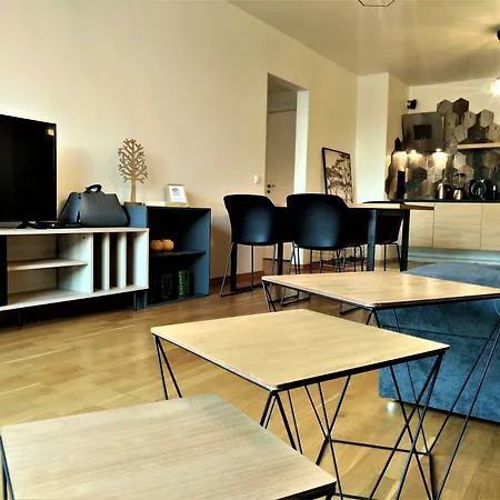 Baratero Club Private Parking Ev Points Apartament *