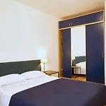 Baratero Club Private Parking Ev Points Апартаменты *