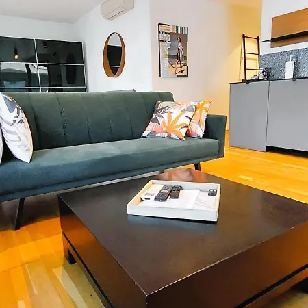 Baratero Club Private Parking Ev Points Διαμέρισμα