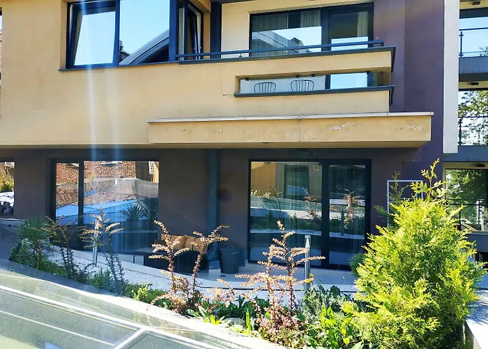 Baratero Club Private Parking Ev Points