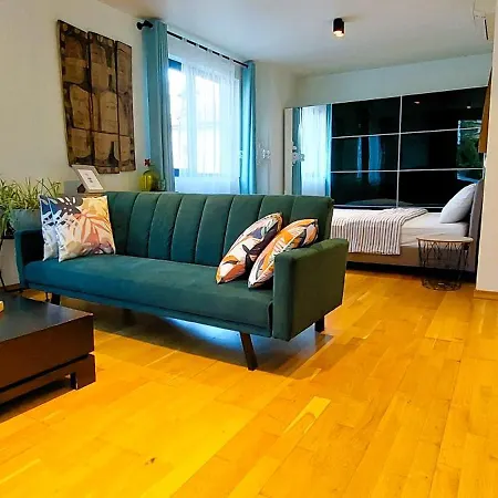 Baratero Club Private Parking Ev Points * Sofia